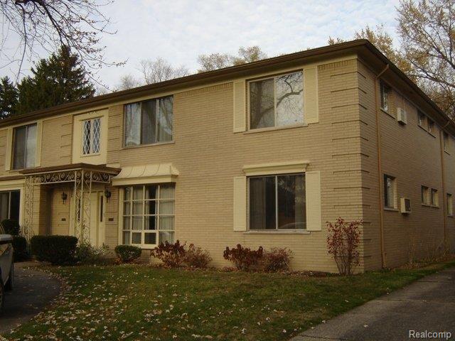 908 Harcourt Road Grosse Pointe, MI 48230 - Photo 1 of 22 908 Harcourt front.JPG
