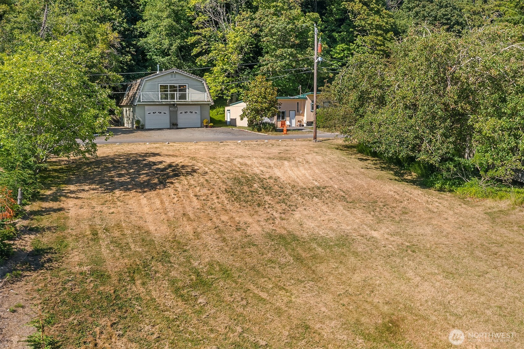 12422 Southwest Bachelor Road Vashon, WA 98070 - Photo 2 of 35