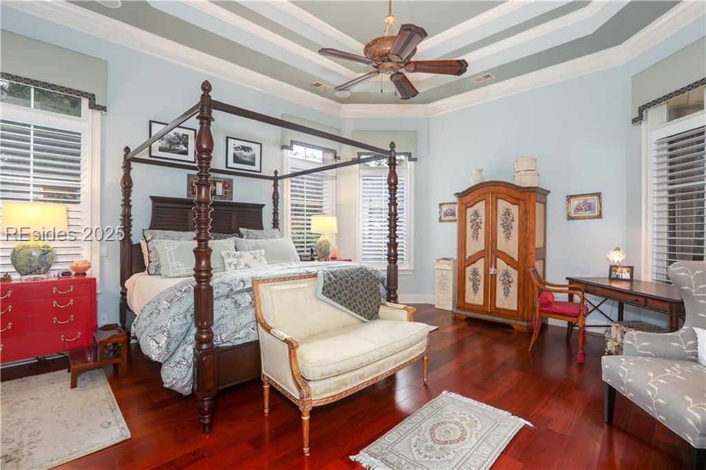 21 Caravelle Lane Bluffton, SC 29909 - Photo 26 of 66 Primary Bedroom has 2 Walk-in Closets!