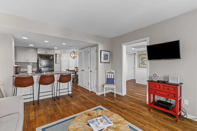 $4,000 | 9000 Palmetto Drive, Unit D203, Isle of Palms, SC 29451