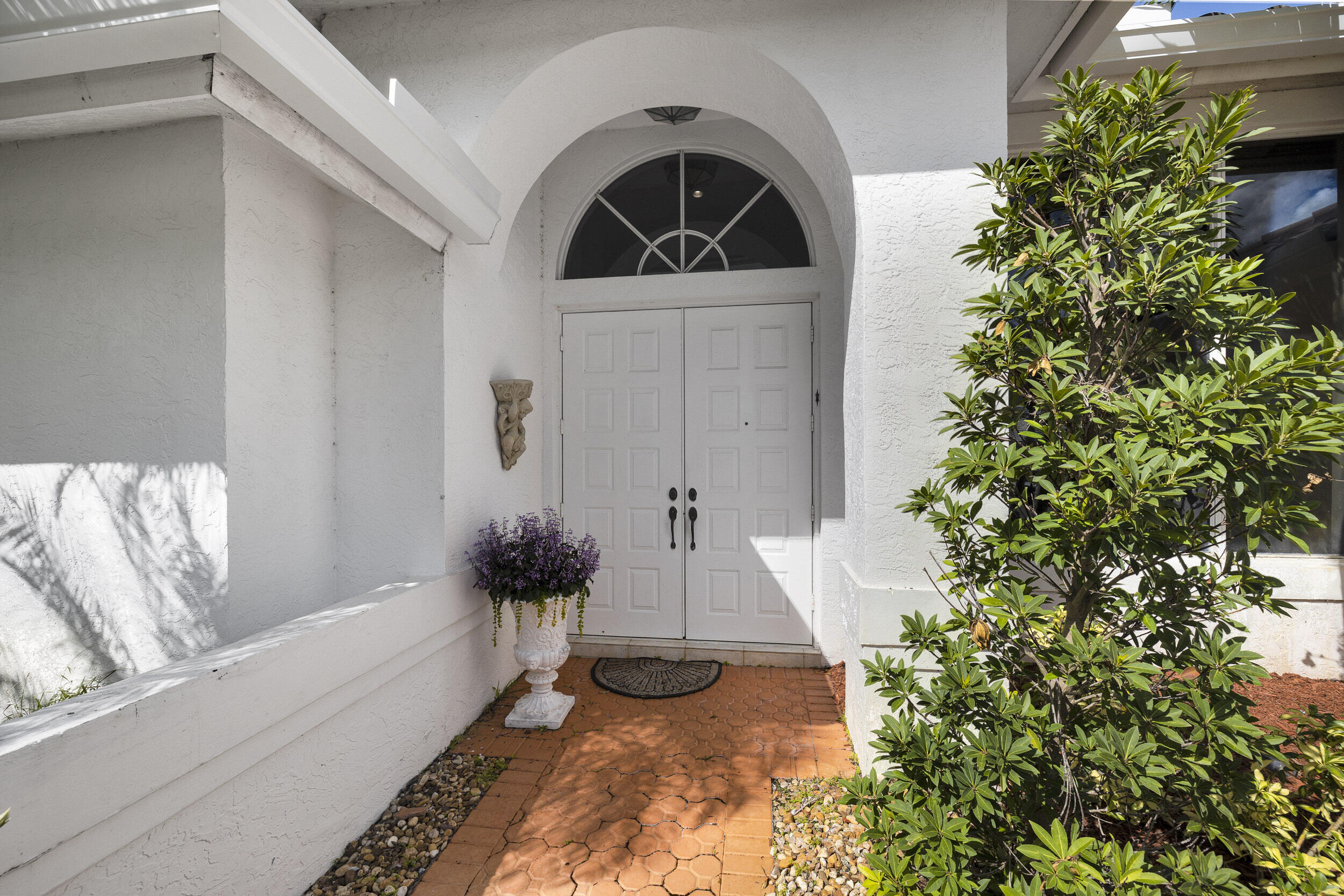 17695 Litten Drive Boca Raton, FL 33498 - Photo 3 of 46 Entrance