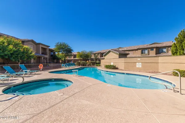 $365,000 | 705 West Queen Creek Road, Unit 1047, Chandler, AZ 85248