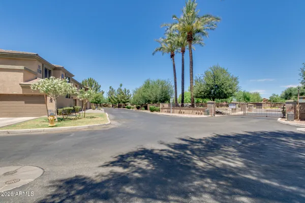 $365,000 | 705 West Queen Creek Road, Unit 1047, Chandler, AZ 85248