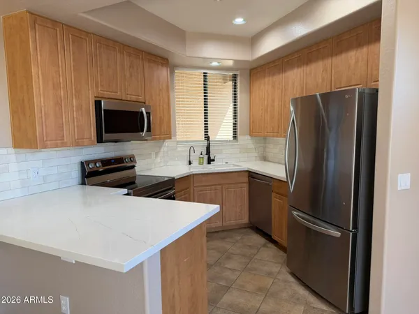 $365,000 | 705 West Queen Creek Road, Unit 1047, Chandler, AZ 85248
