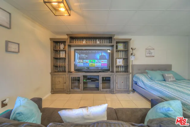 $2,250 | Brown Road, Murrieta, CA 92562