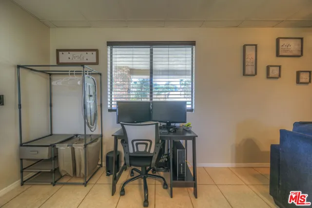 $2,250 | Brown Road, Murrieta, CA 92562