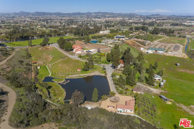 $2,250 | Brown Road, Murrieta, CA 92562