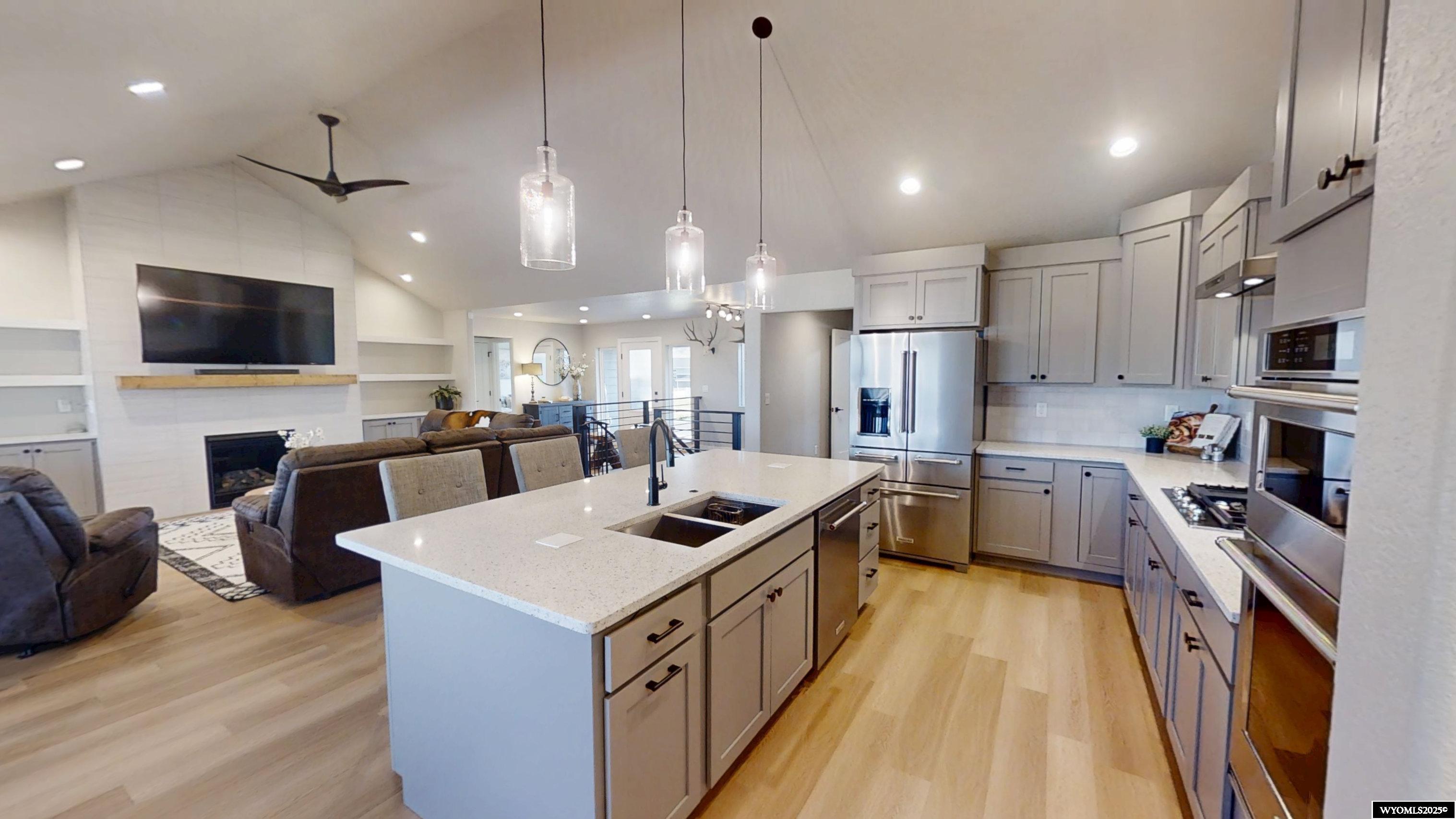 4002 Drayton Way Casper, WY 82609 - Photo 1 of 49