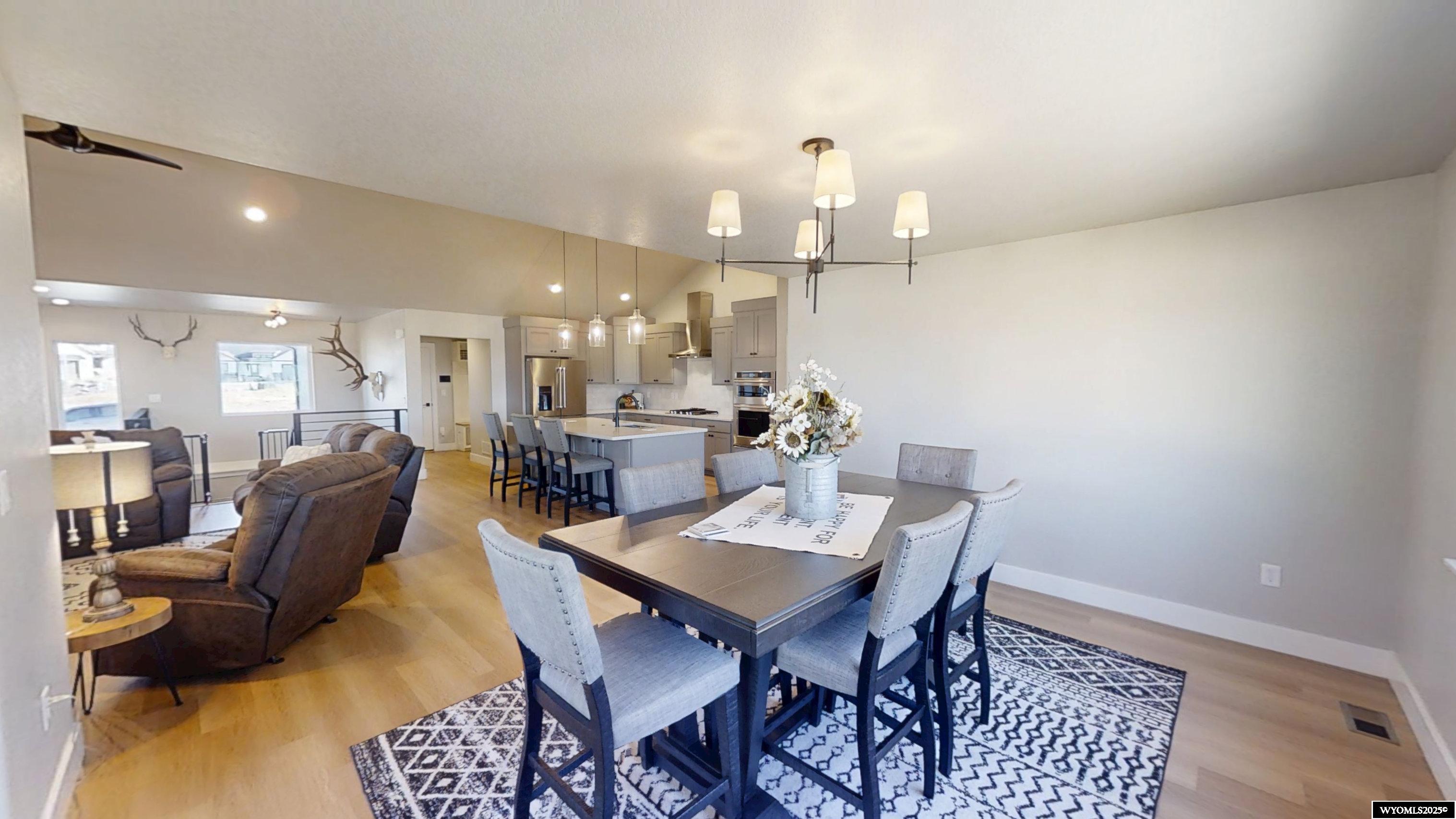 4002 Drayton Way Casper, WY 82609 - Photo 10 of 49