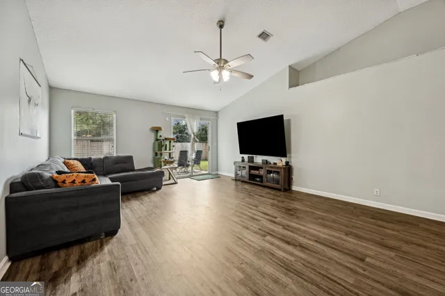 $280,000 | 102 Lake Wisteria Court, Kingsland, GA 31548