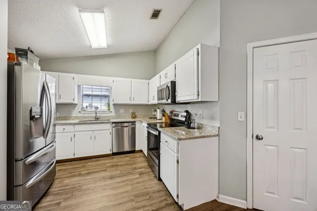 $280,000 | 102 Lake Wisteria Court, Kingsland, GA 31548