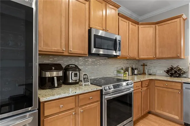 $2,400 | 2744 Blakely Drive Northeast, Suwanee, GA 30024