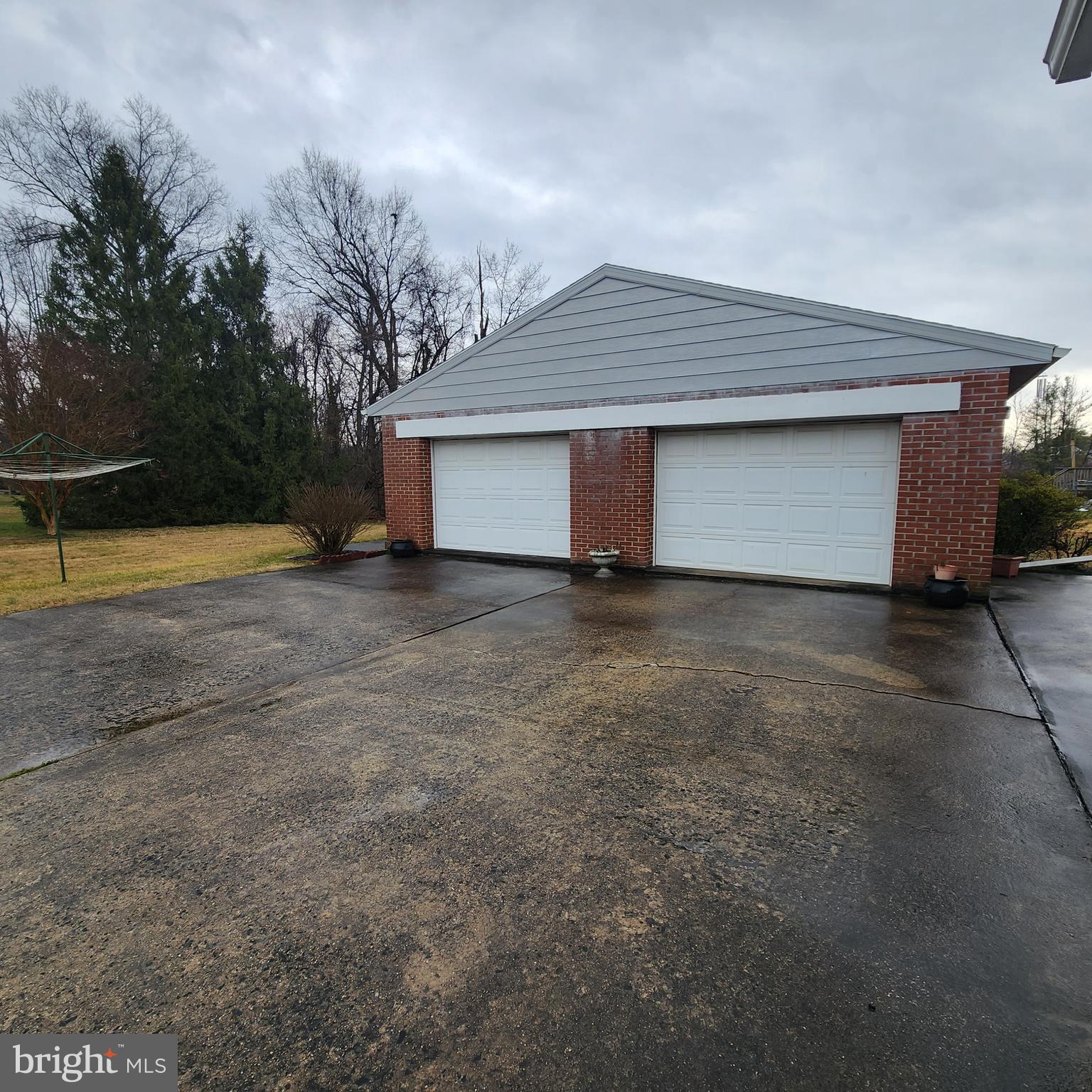 107 Mountain Road Fallston, MD 21047 - Photo 9 of 38