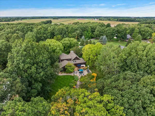 $749,900 | 2380 West Shore Drive, Trufant, MI 49347