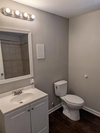 $1,895 | 2413 Hillview Drive, Fort Worth, TX 76119