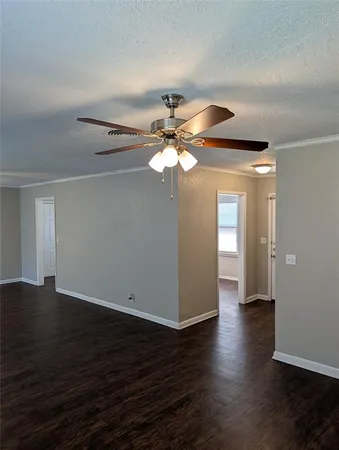 $1,895 | 2413 Hillview Drive, Fort Worth, TX 76119