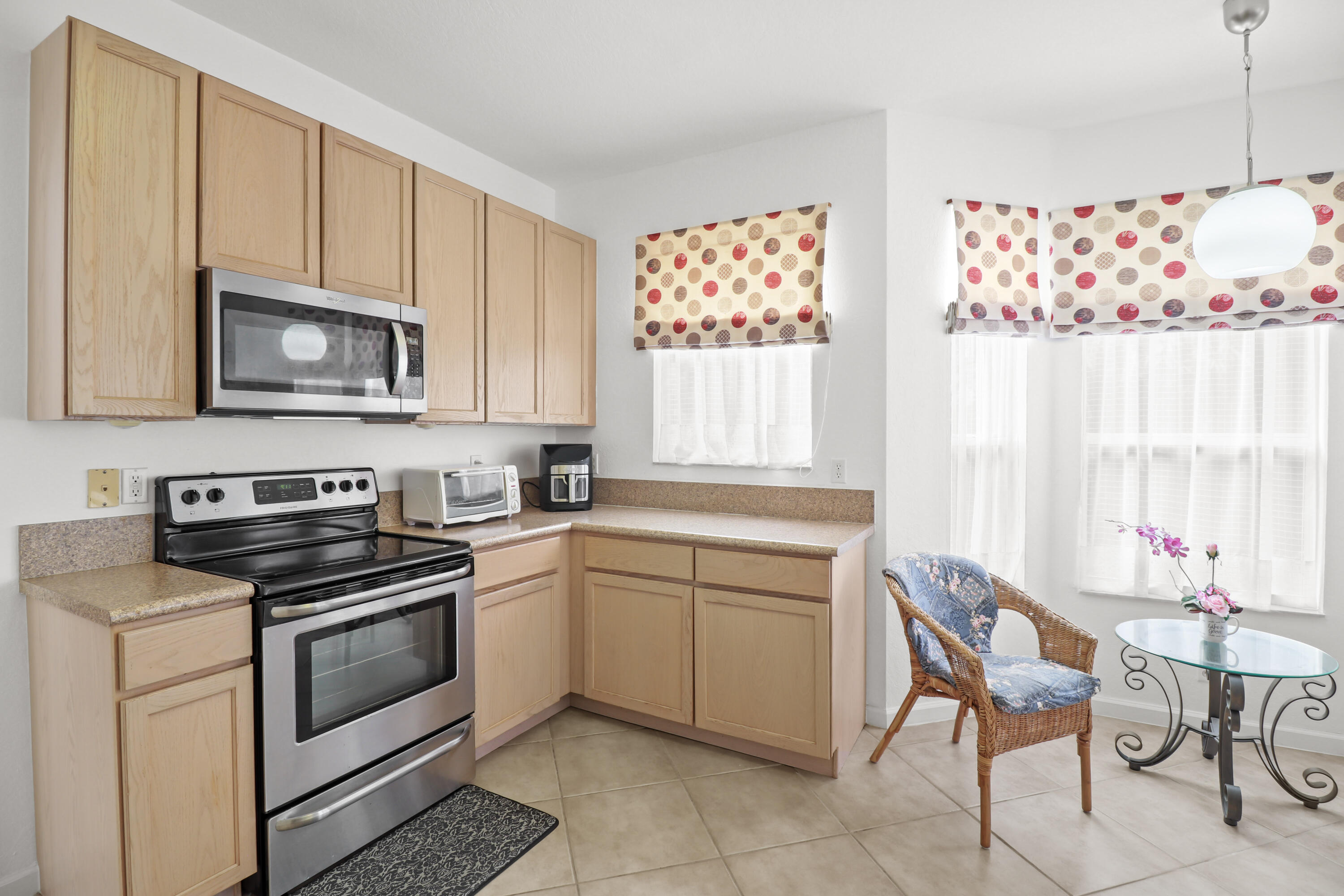 6101 Spring Lake Terrace Fort Pierce, FL 34951 - Photo 13 of 49 22-IMG_7504