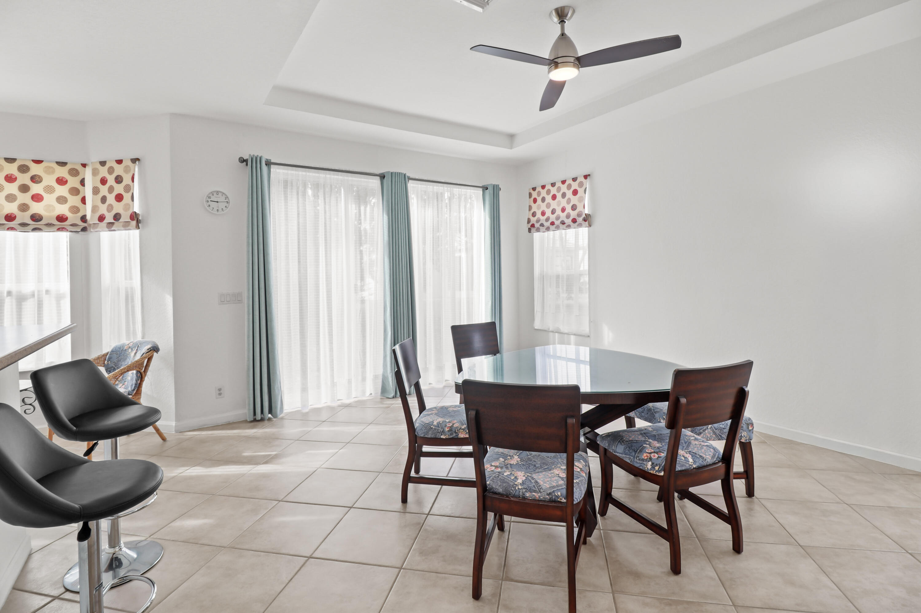 6101 Spring Lake Terrace Fort Pierce, FL 34951 - Photo 15 of 49 24-IMG_7516