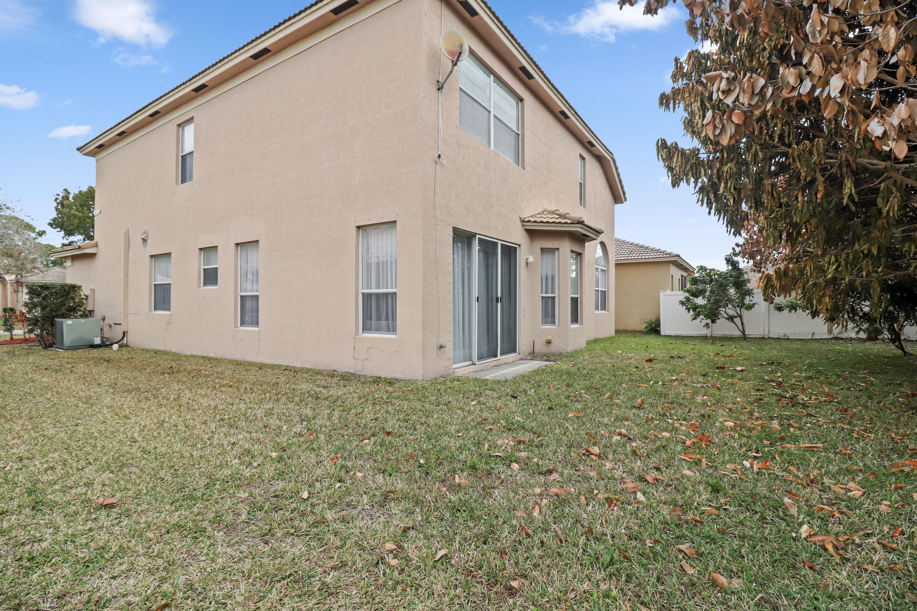 6101 Spring Lake Terrace Fort Pierce, FL 34951 - Photo 36 of 49 45-IMG_7634