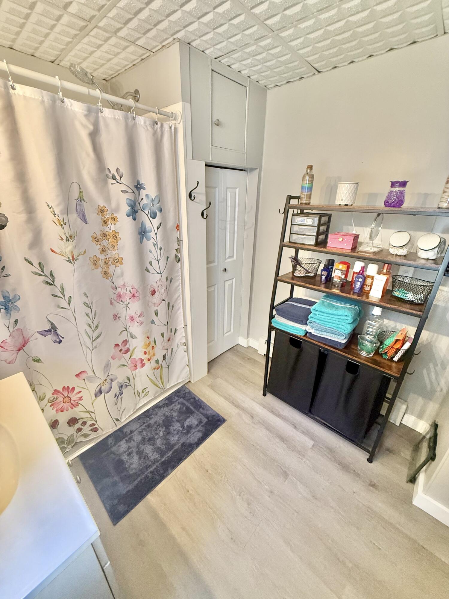 18 Talbot Road Madawaska, ME 04773 - Photo 54 of 89 1st Floor Bath