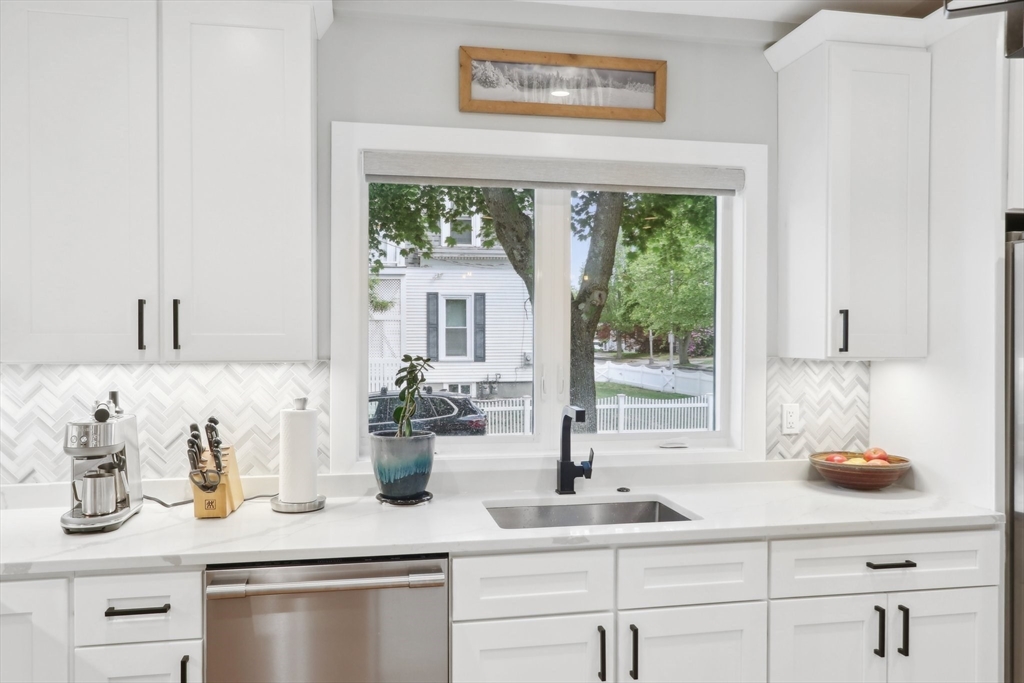 49 A Chestnut Street, Unit 1 Wakefield, MA 01880 - Photo 4 of 22 a kitchen with sink and window
