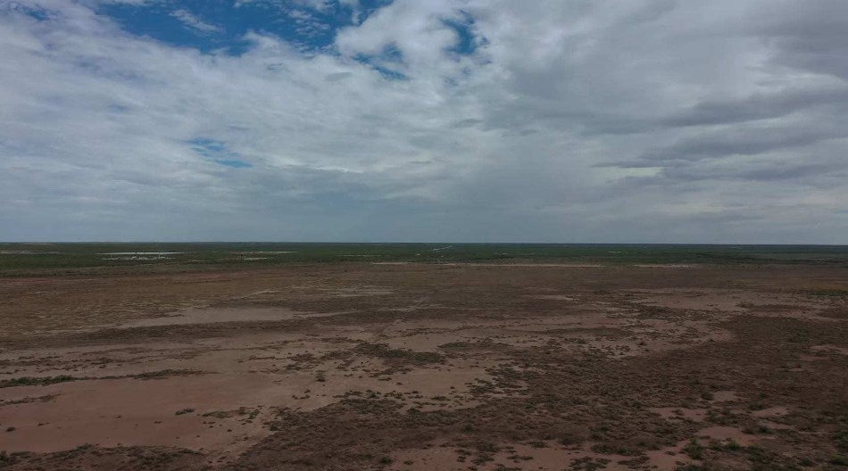11-23 Private Road Pecos, TX 79772 - Photo 5 of 15 Looking East