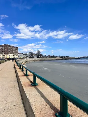$2,200 | 300 Lynn Shore Drive, Unit 908, Lynn, MA 01902
