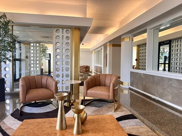 $2,200 | 300 Lynn Shore Drive, Unit 908, Lynn, MA 01902