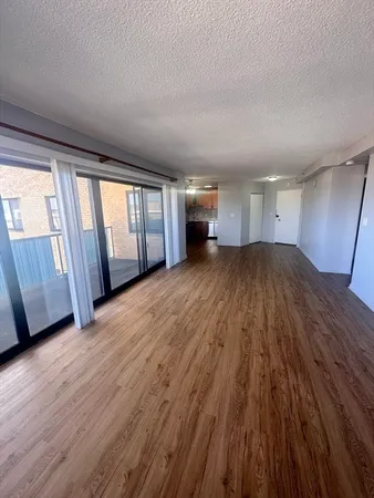 $2,200 | 300 Lynn Shore Drive, Unit 908, Lynn, MA 01902