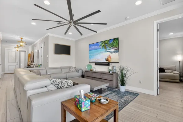 $989,995 | 7204 Stella Lane, Lake Worth, FL 33463