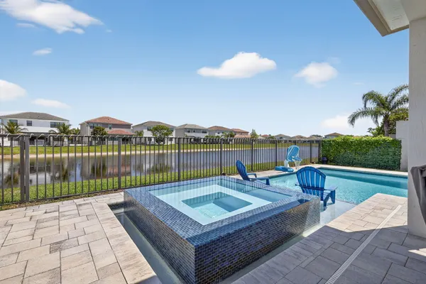 $989,995 | 7204 Stella Lane, Lake Worth, FL 33463