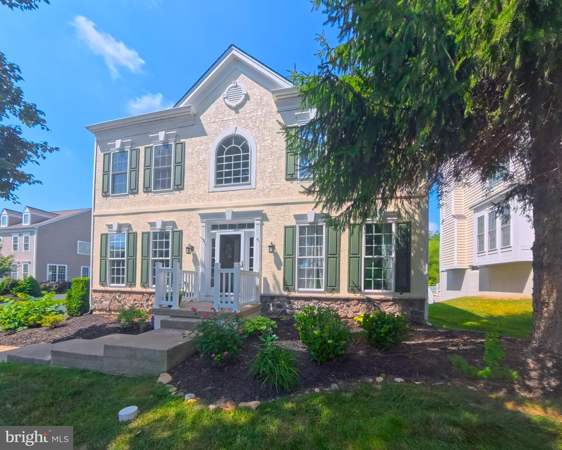 508 Emerson Circle Chester Springs, PA 19425 - Photo 2 of 29