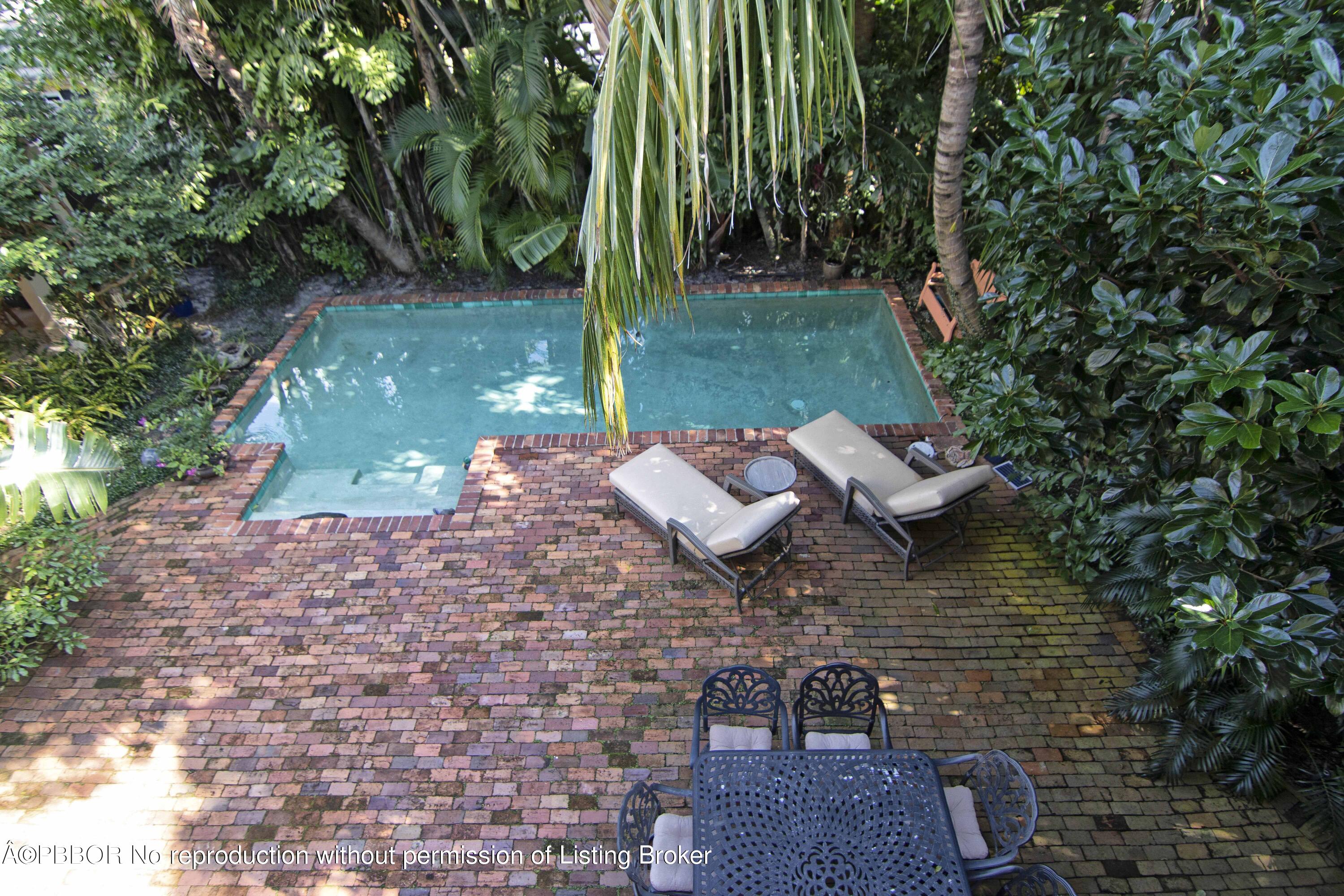 204 Sunset Road West Palm Beach, FL 33401 - Photo 21 of 41 IMG_1787