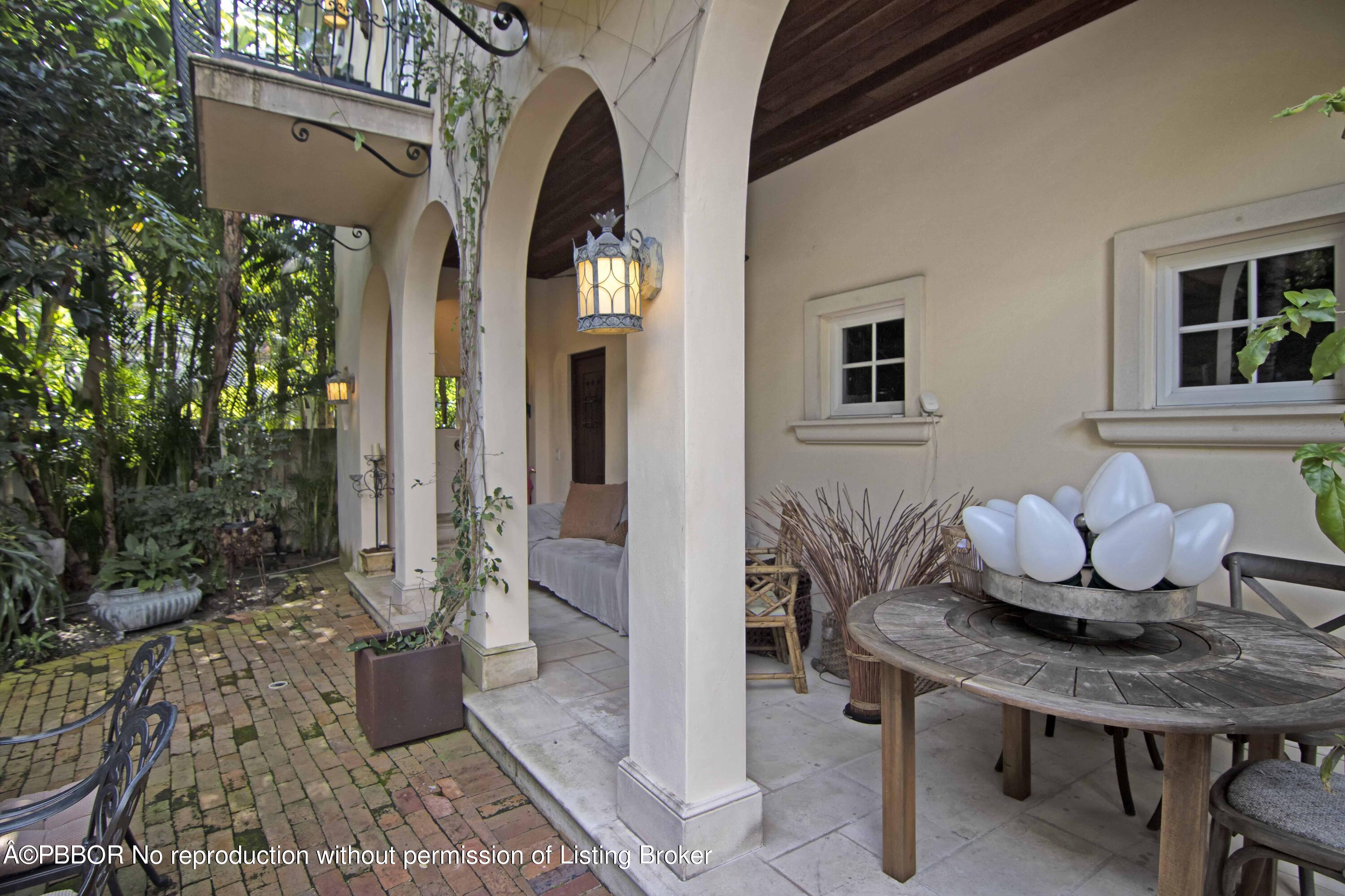 204 Sunset Road West Palm Beach, FL 33401 - Photo 33 of 41 IMG_1796