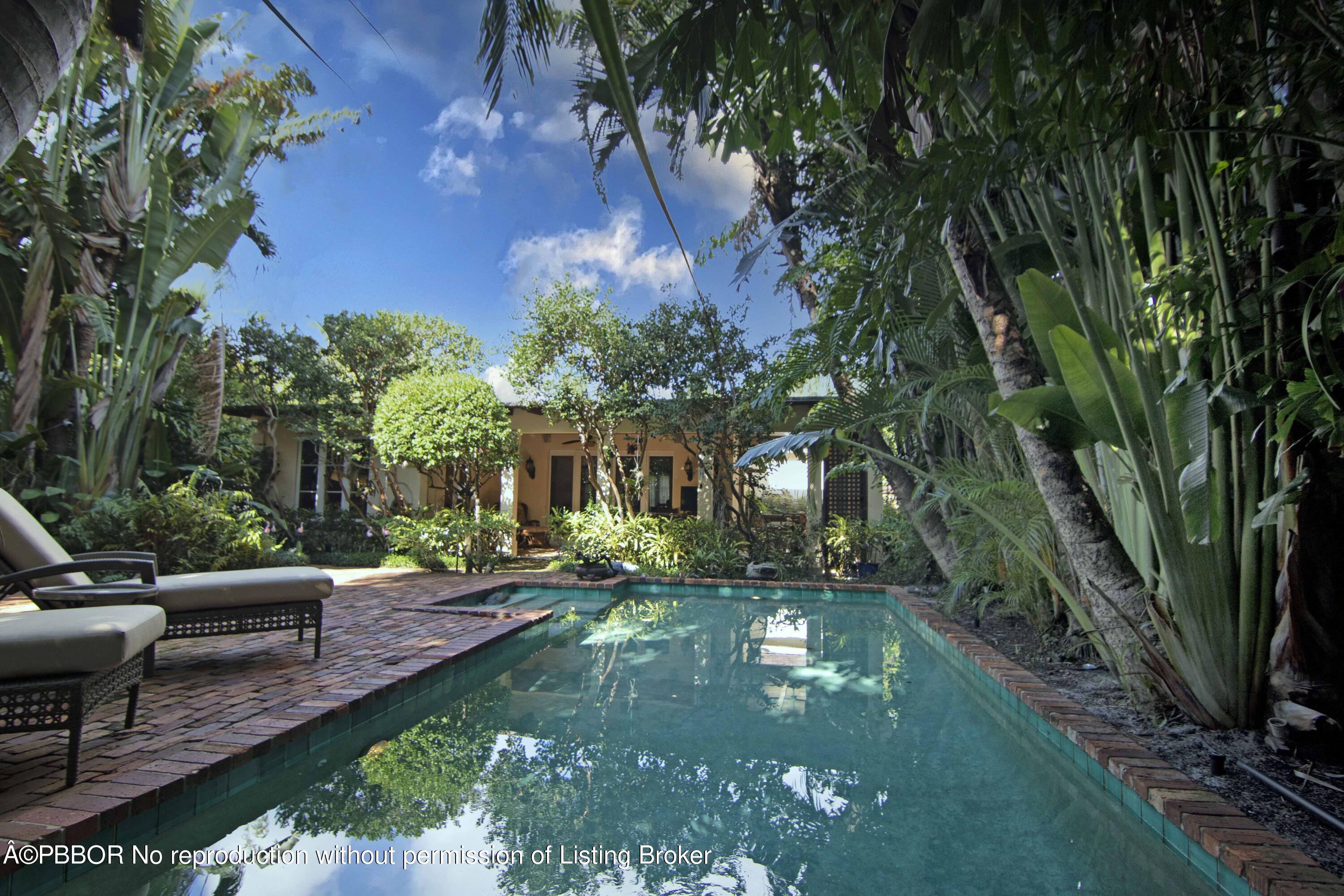 204 Sunset Road West Palm Beach, FL 33401 - Photo 36 of 41 IMG_1824