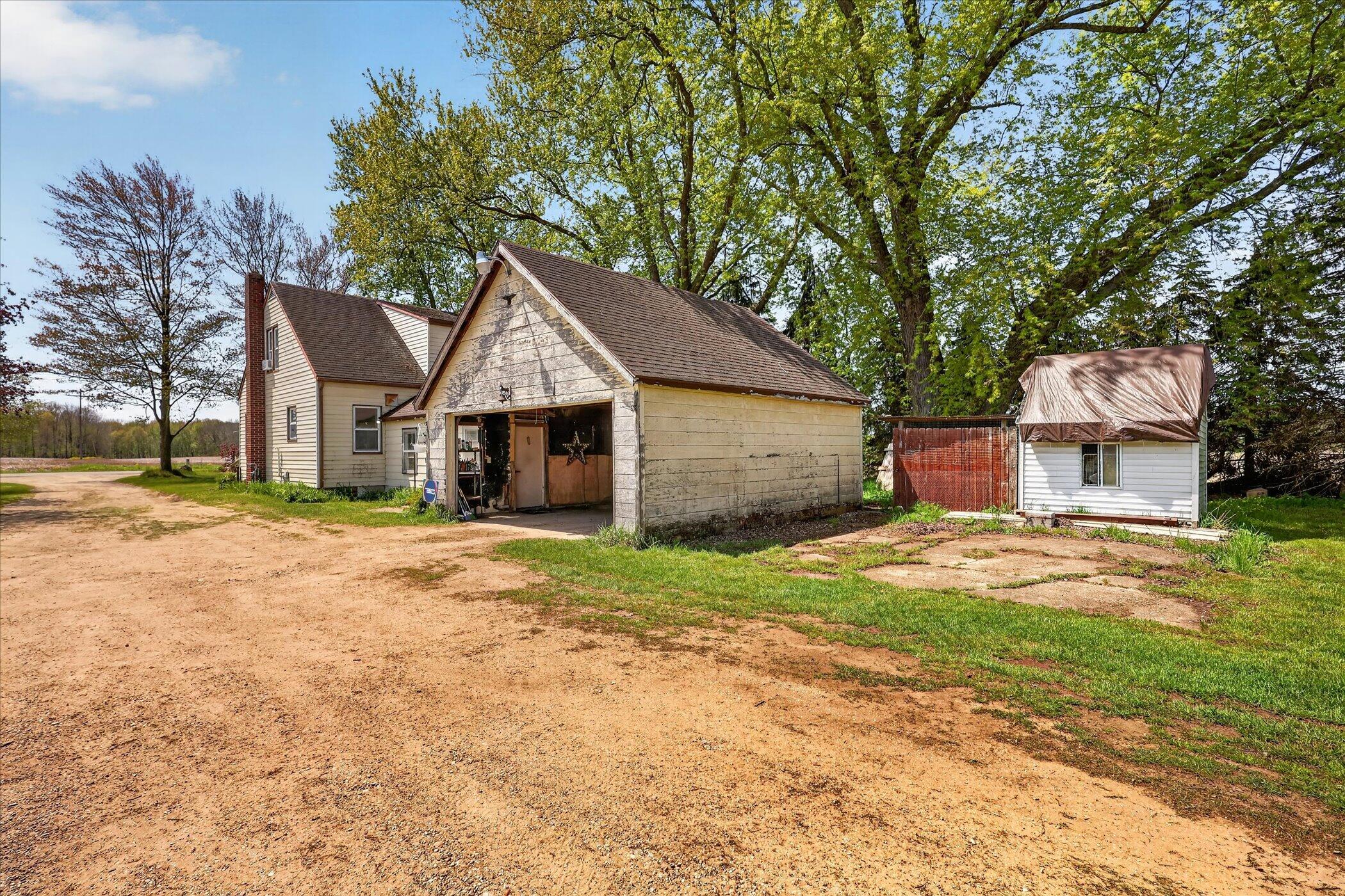 261 19 Mile Road Northeast Cedar Springs, MI 49319 - Photo 48 of 89 62-261-19-Mile-Rd-NE-Cedar-Springs-Windo
