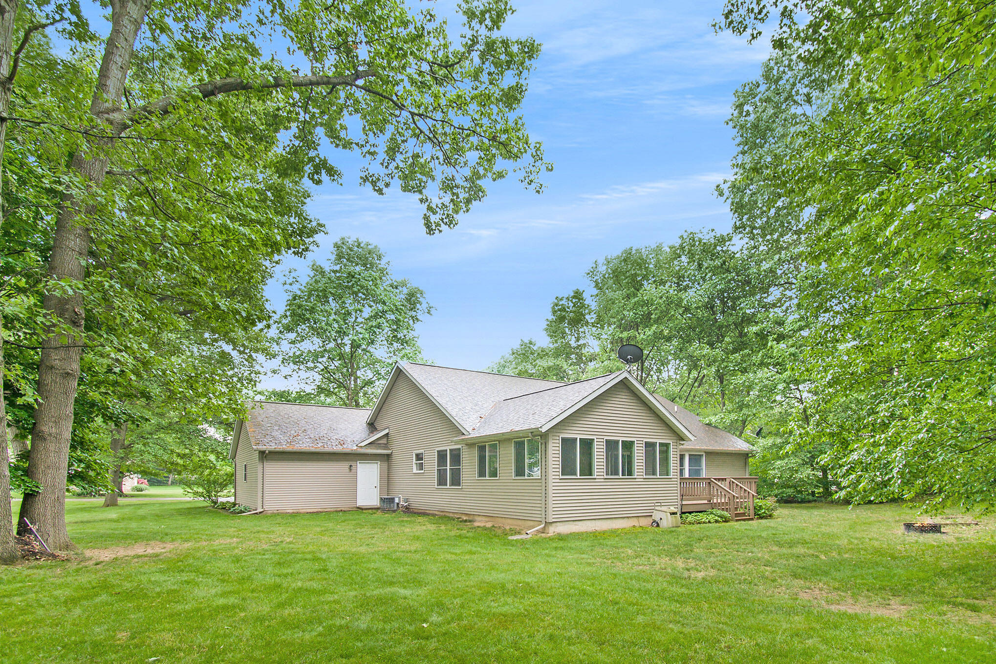 32764 Robin Road Paw Paw, MI 49079 - Photo 14 of 15 DSC_2240