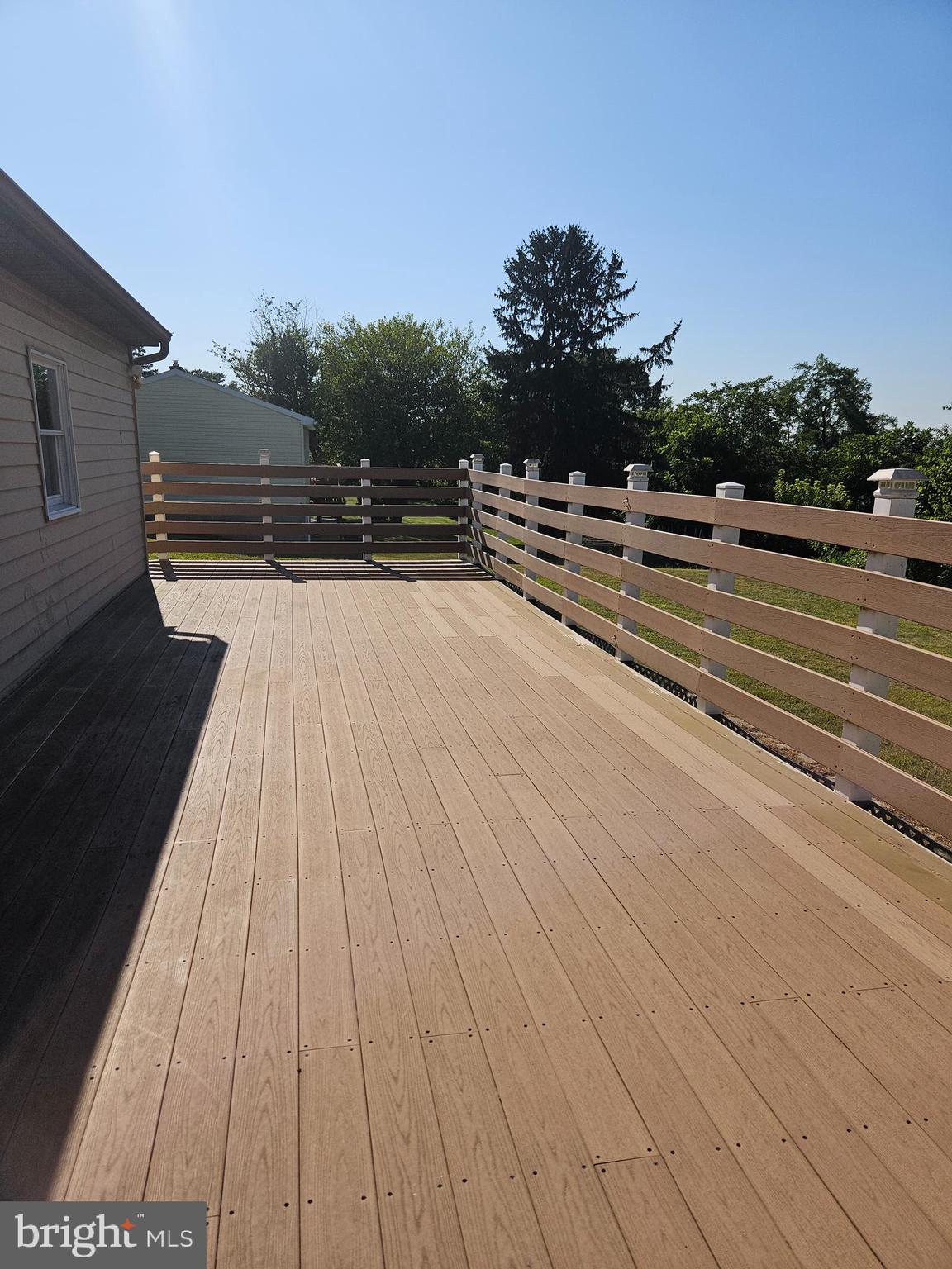 7860 Chambers Hill Road Harrisburg, PA 17111 - Photo 10 of 16 a view of balcony with yard