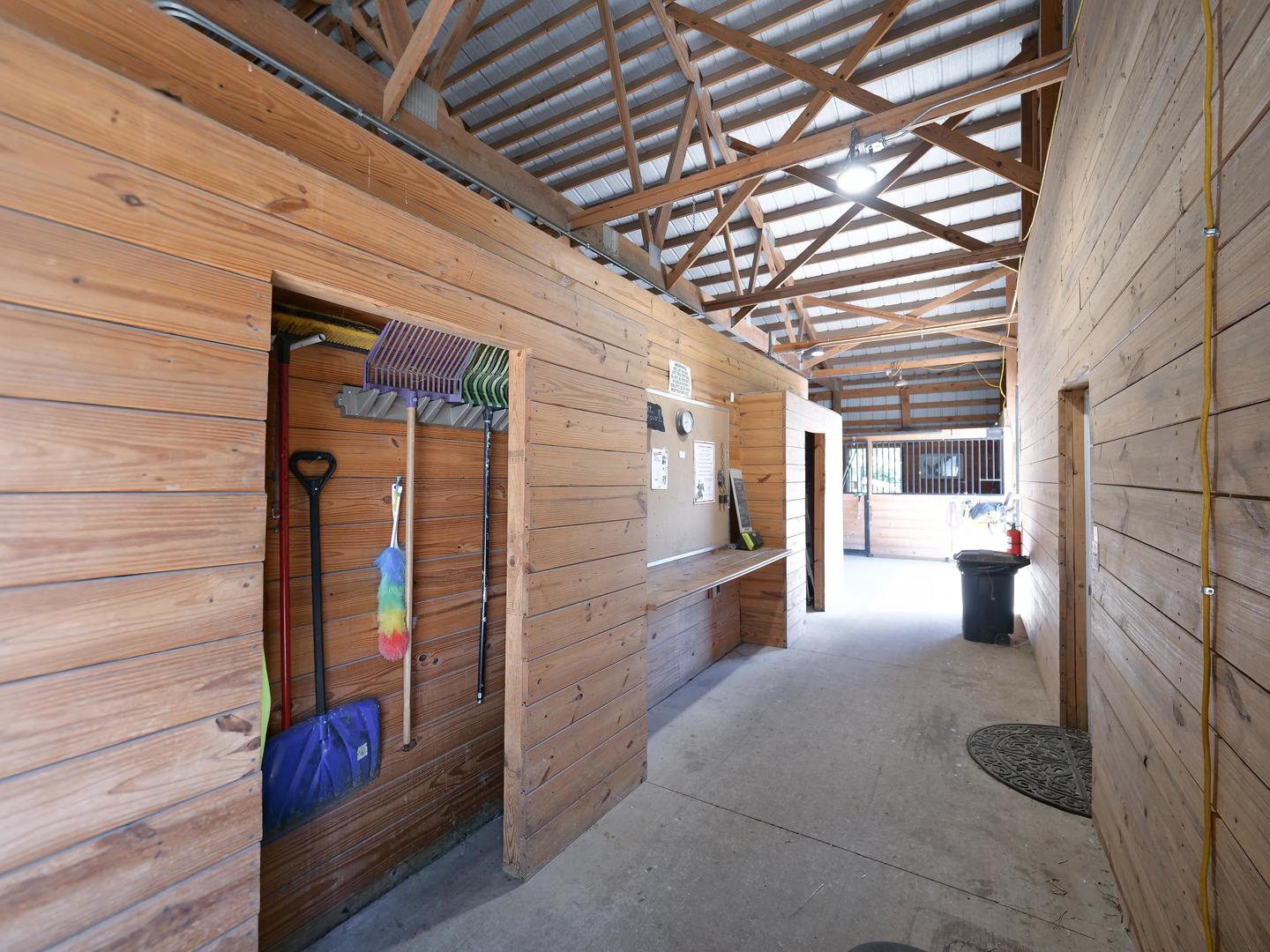 708 South Rose Farm Road Woodstock, IL 60098 - Photo 49 of 104