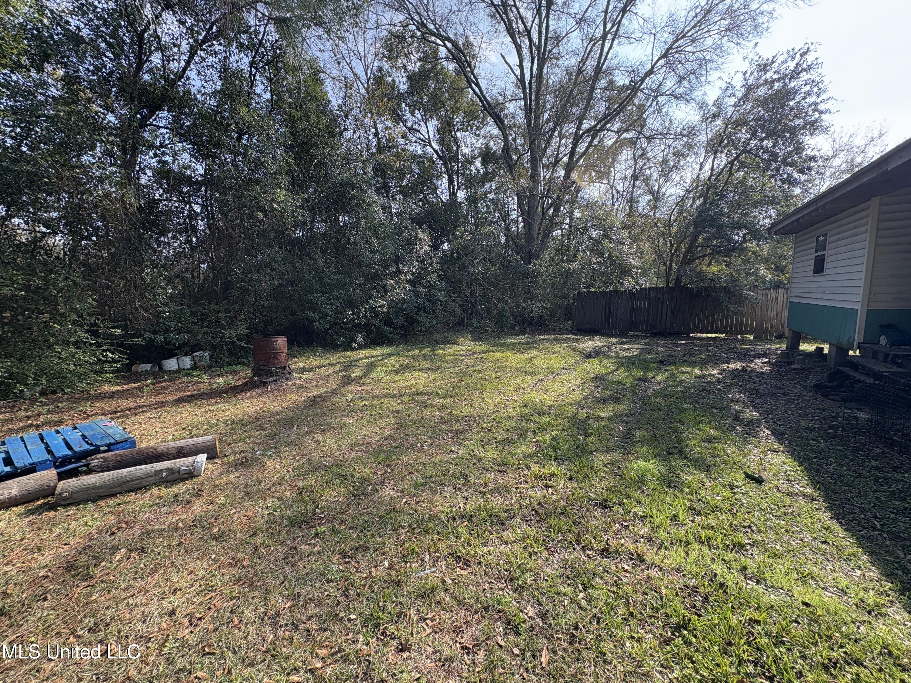 4802 Tanner Street Moss Point, MS 39563 - Photo 4 of 13 IMG_3922