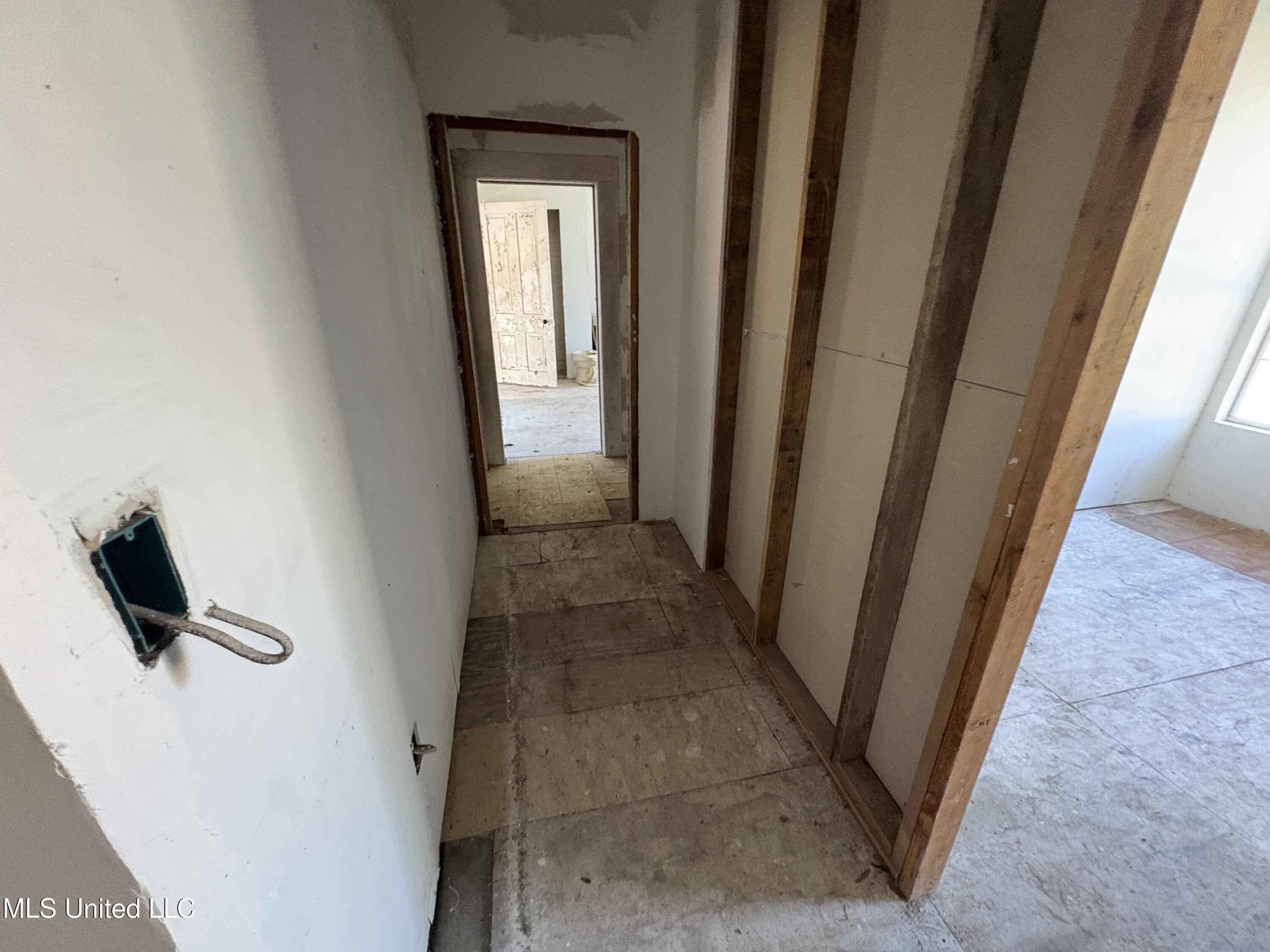 4802 Tanner Street Moss Point, MS 39563 - Photo 8 of 13 IMG_3788