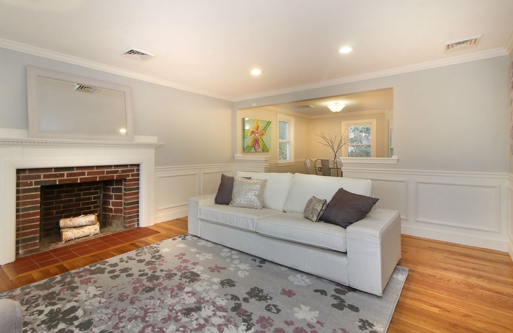 8 Browning Road Arlington, MA 02476 - Photo 4 of 21 Gallery Image 4