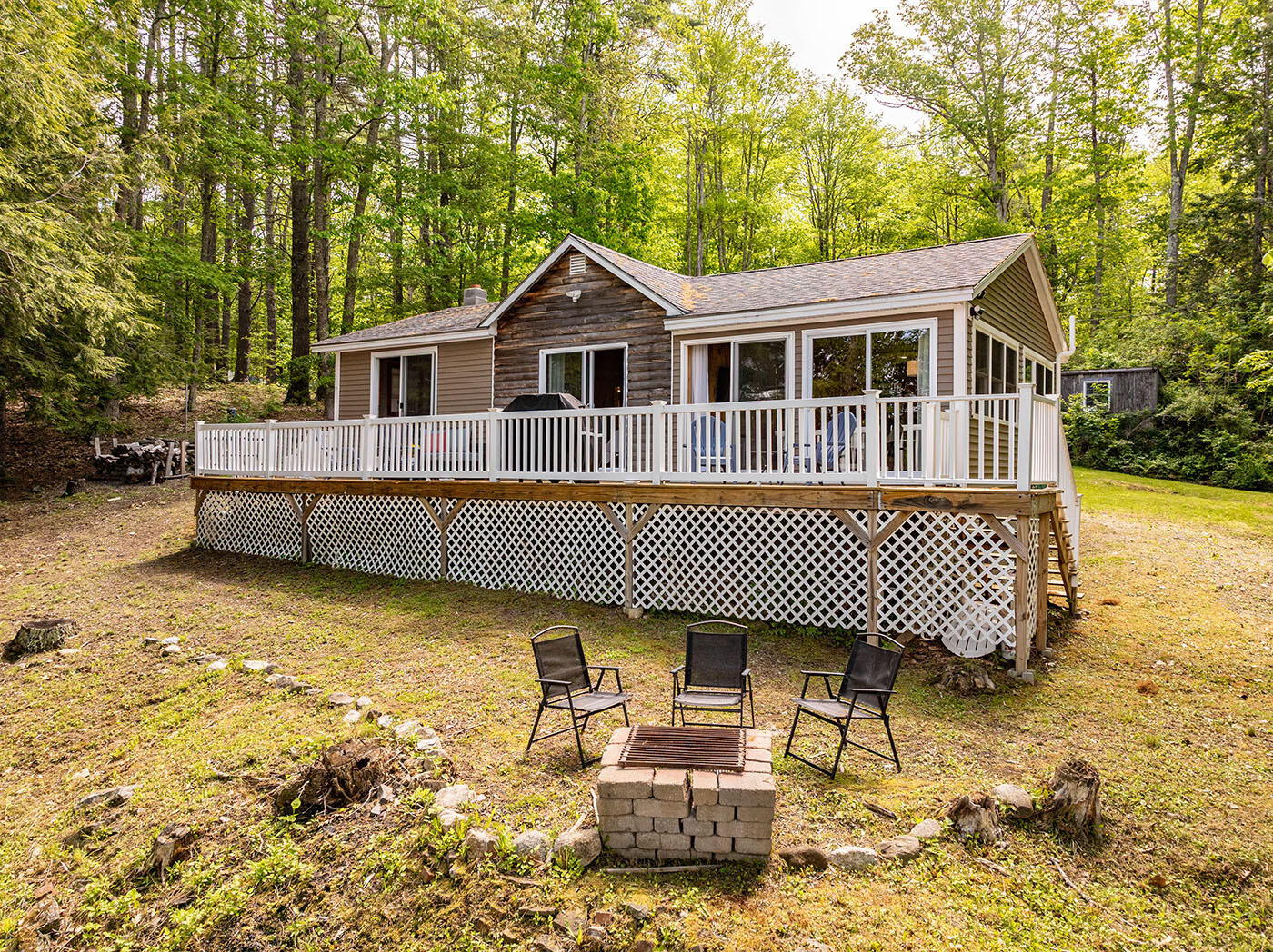 58 Roberts Road Nobleboro, ME 04555 - Photo 7 of 41 Back deck