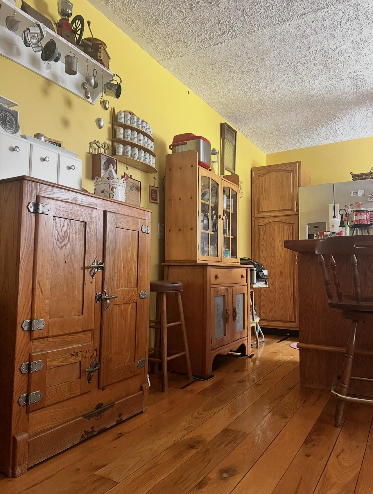 6513 Toogoodoo Road Meggett, SC 29449 - Photo 25 of 30 ss6513 kitchen left of island