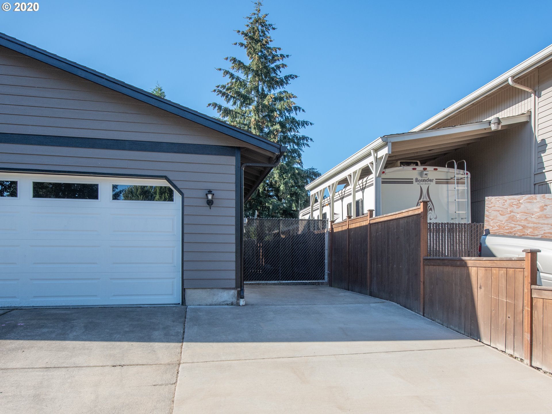 6721 B Street Springfield, OR 97478 - Photo 4 of 27