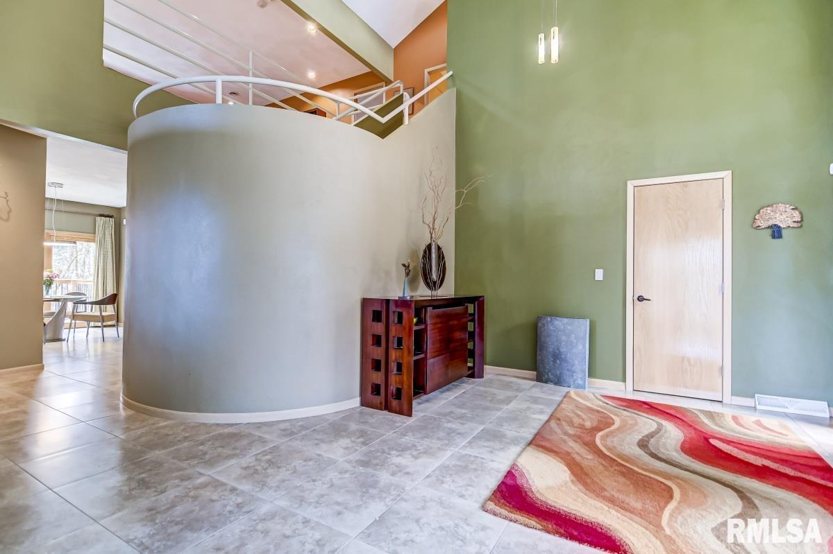 516 Appomattox Drive Springfield, IL 62711 - Photo 4 of 50