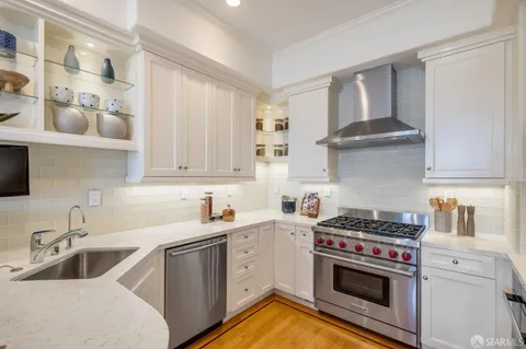 $1,695,000 | 192 Graystone Terrace, San Francisco, CA 94114