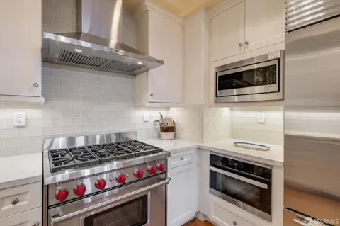 $1,999,999 | 192 Graystone Terrace, San Francisco, CA 94114