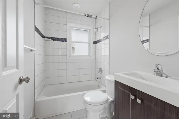 $2,100 | 3832 Frances Avenue, Wilmington, DE 19808