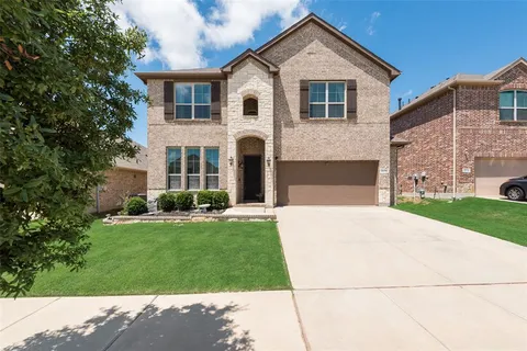 $469,000 | 2008 Moonsail Lane, Denton, TX 76210